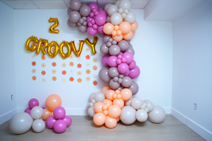 Free-Standing Balloon Garlands